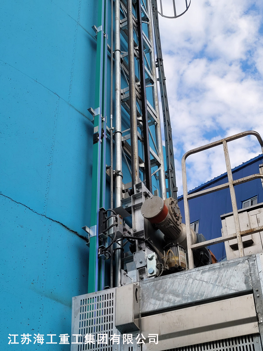 烟囱电梯-脱硫塔升降机-吸收塔升降梯〓〓麻城生产制造厂商