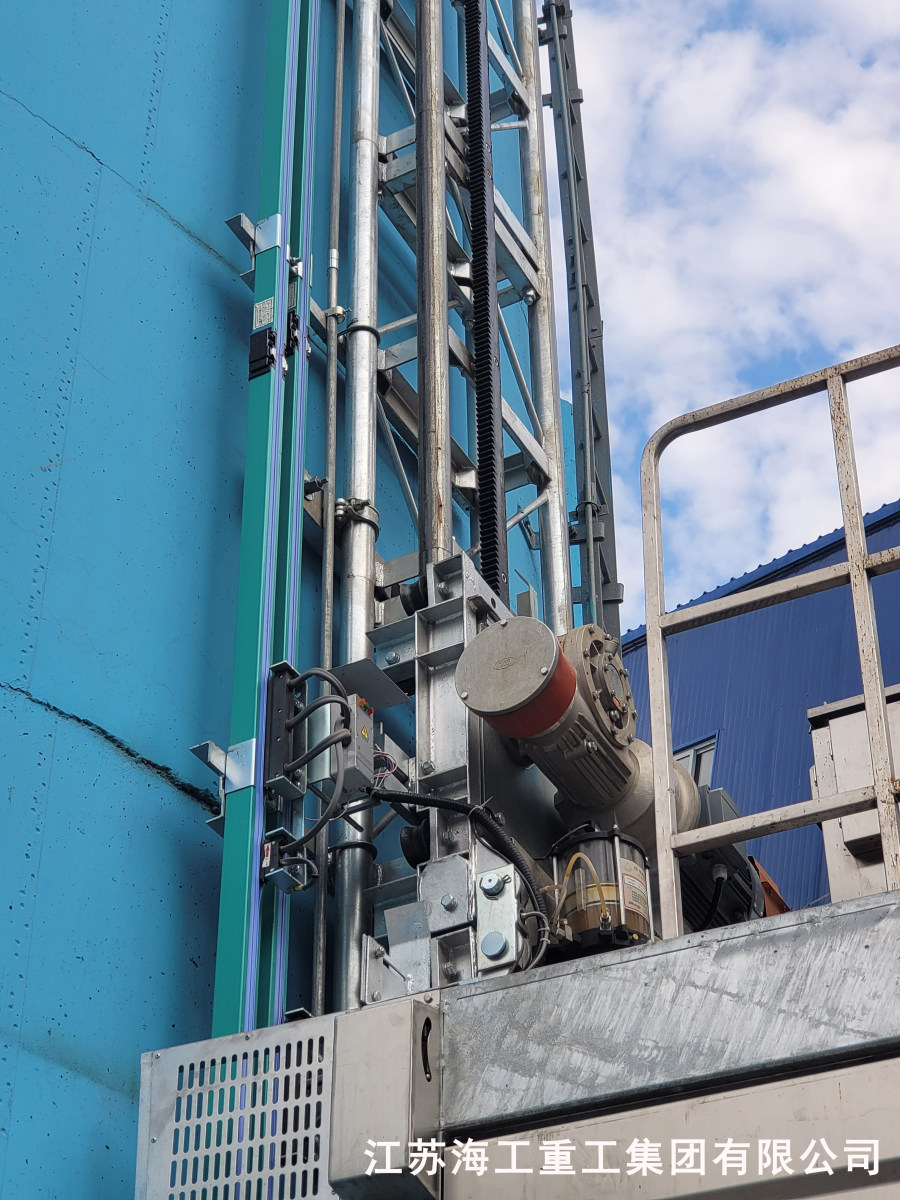 谷城烟囱CEMS电梯材质配置_生产制造厂家