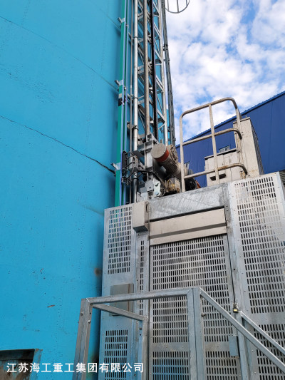 锅炉烟筒升降梯-在白山化工厂超低排放技改中安全运行