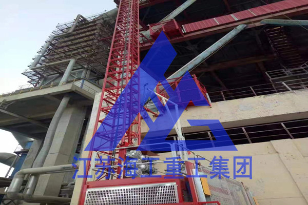 吸收塔工业专用升降机-专利技术——在甘肃省煤化工厂环评改造评优
