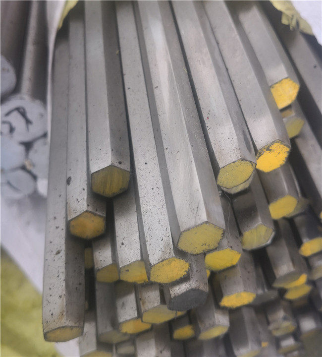 吉林弹簧钢棒60Si2Mn焊管、60Si2Mn热处理可以达到多少硬度##富宝金属