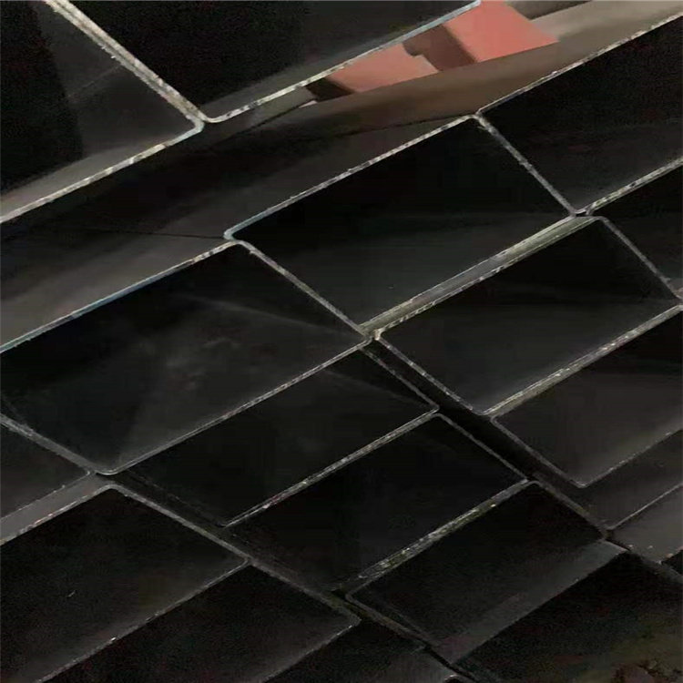 克拉玛依QSTE420焊管厂  160x120x6方管