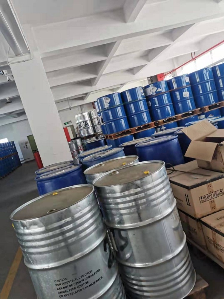 北京回收聚氨酯发泡剂 回收黄原胶厂家