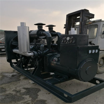 舟山柴油发电机回收++小松发电机组回收
