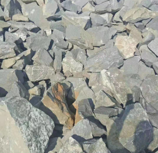 玄武岩推送沥青用玄武岩石子石料深州多少钱一立方米展飞石材