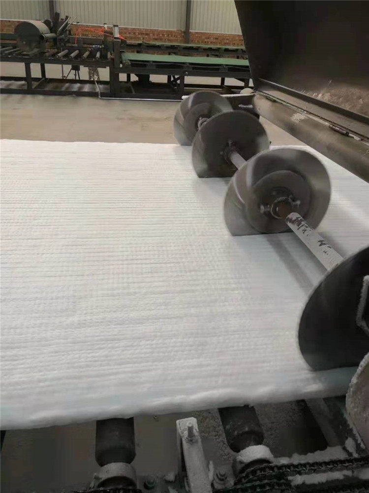 松江硅酸铝纤维毯生产!每平米价格