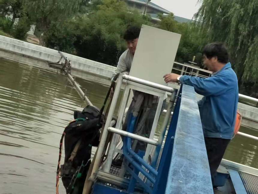 歡迎##華龍區樁錘打撈公司##水下作業零事故